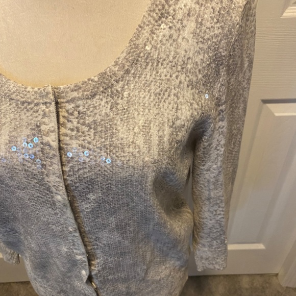 White House Black Market size L sweater cardigan - Picture 4 of 14